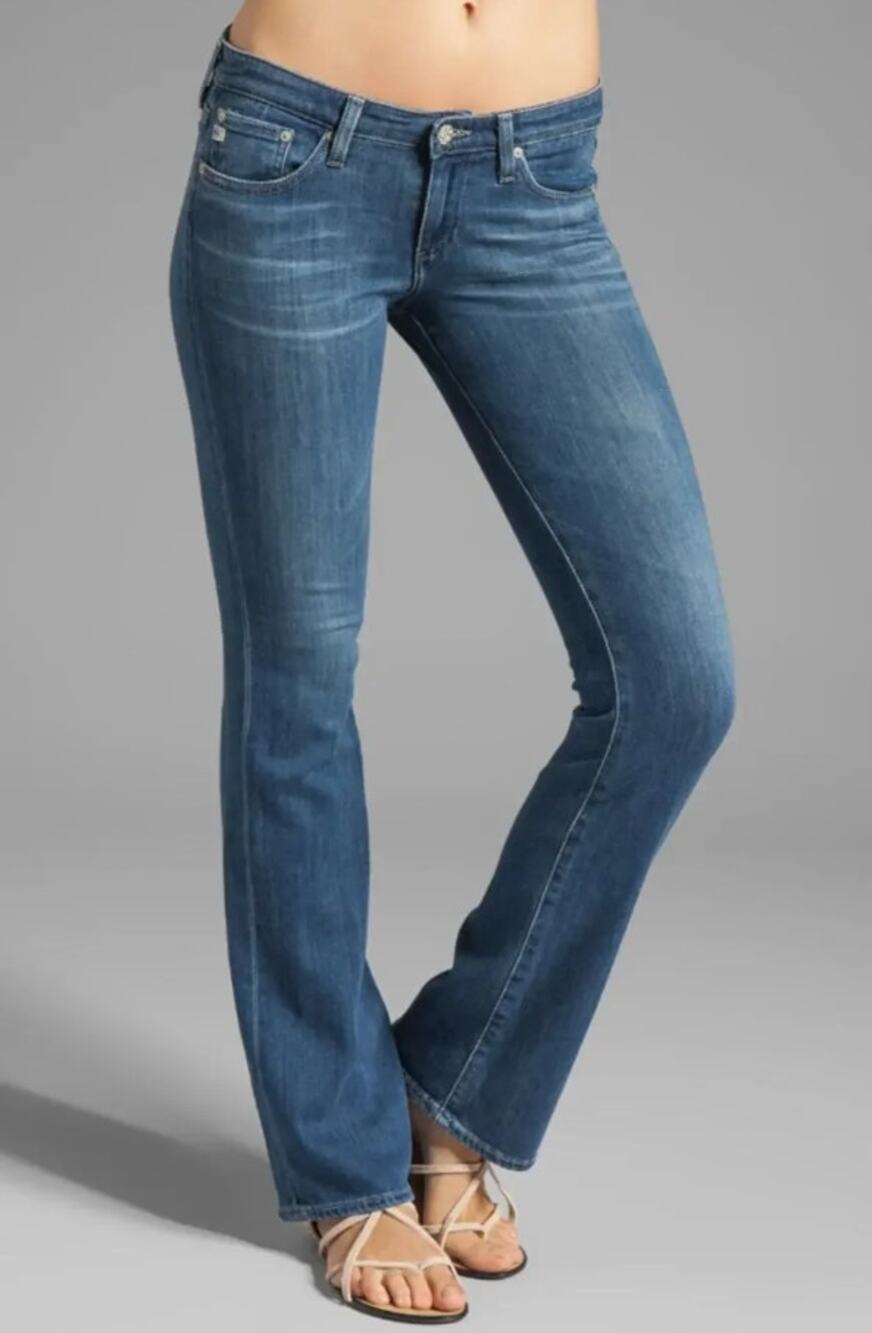 AG The Olivia Skinny Bootcut Jeans Medium Wash Denim Size 29R - Picture 1 of 8